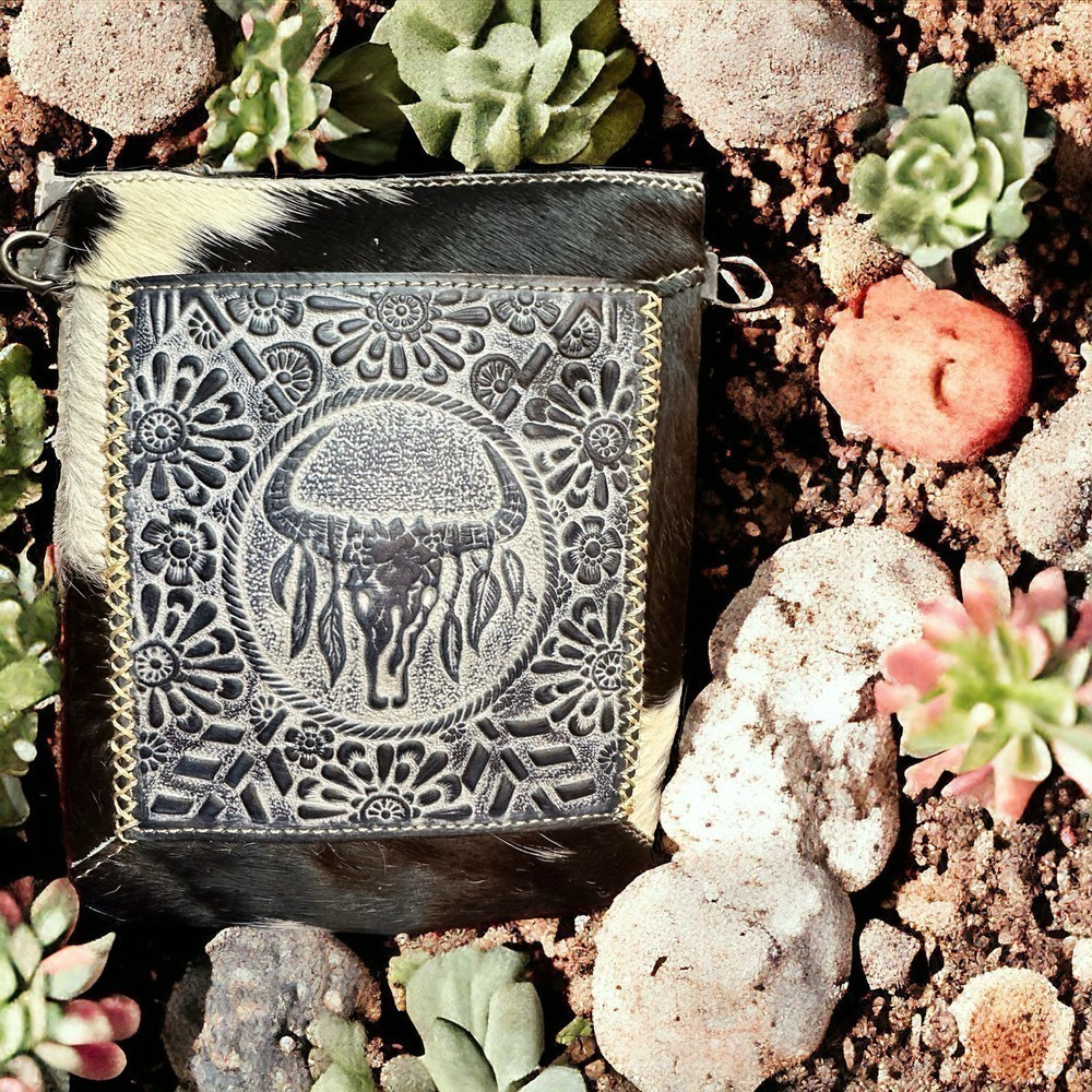 Real Cowhide Leather Crossbosy - Picture 8 of 11